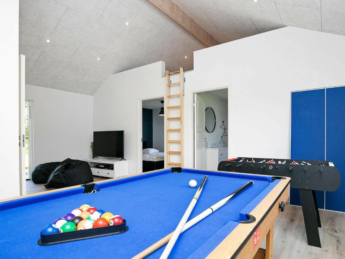14 Person Holiday Home In V Ggerl Se Bøtø By Exteriér fotografie