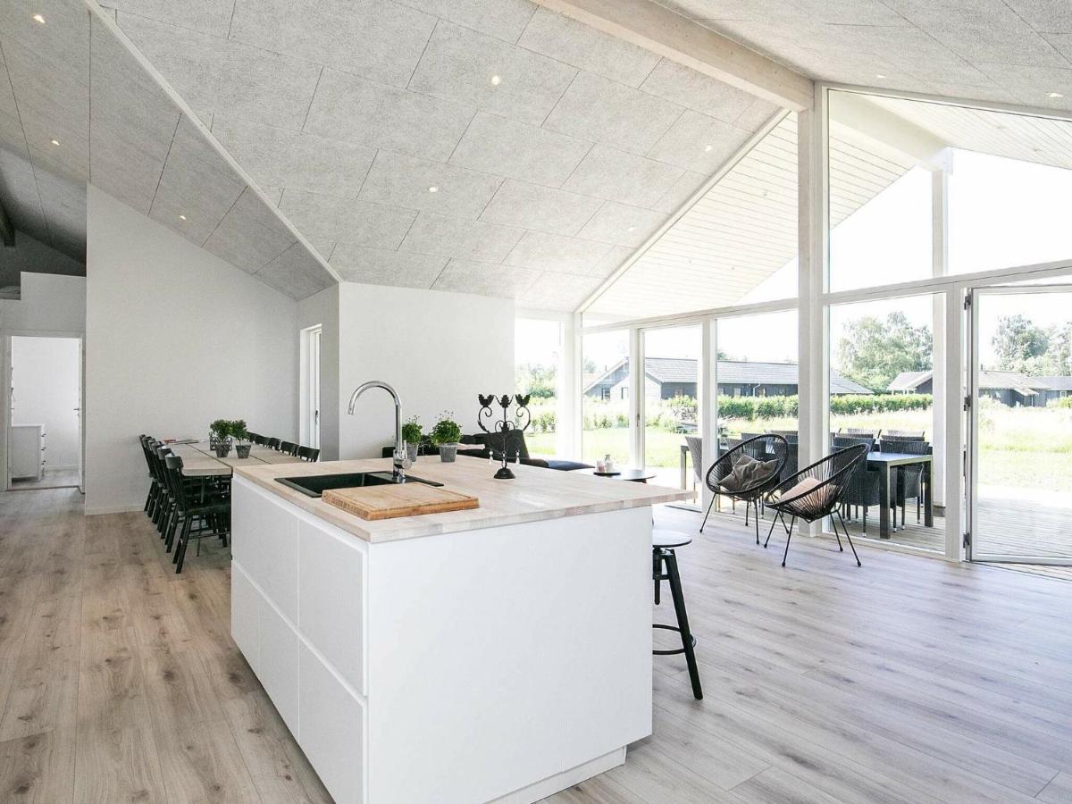 14 Person Holiday Home In V Ggerl Se Bøtø By Exteriér fotografie