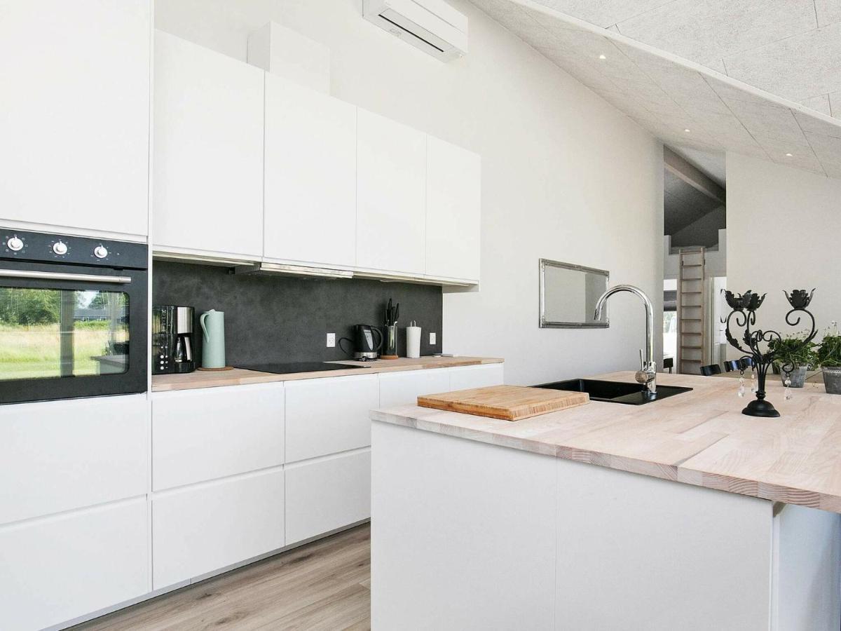 14 Person Holiday Home In V Ggerl Se Bøtø By Exteriér fotografie
